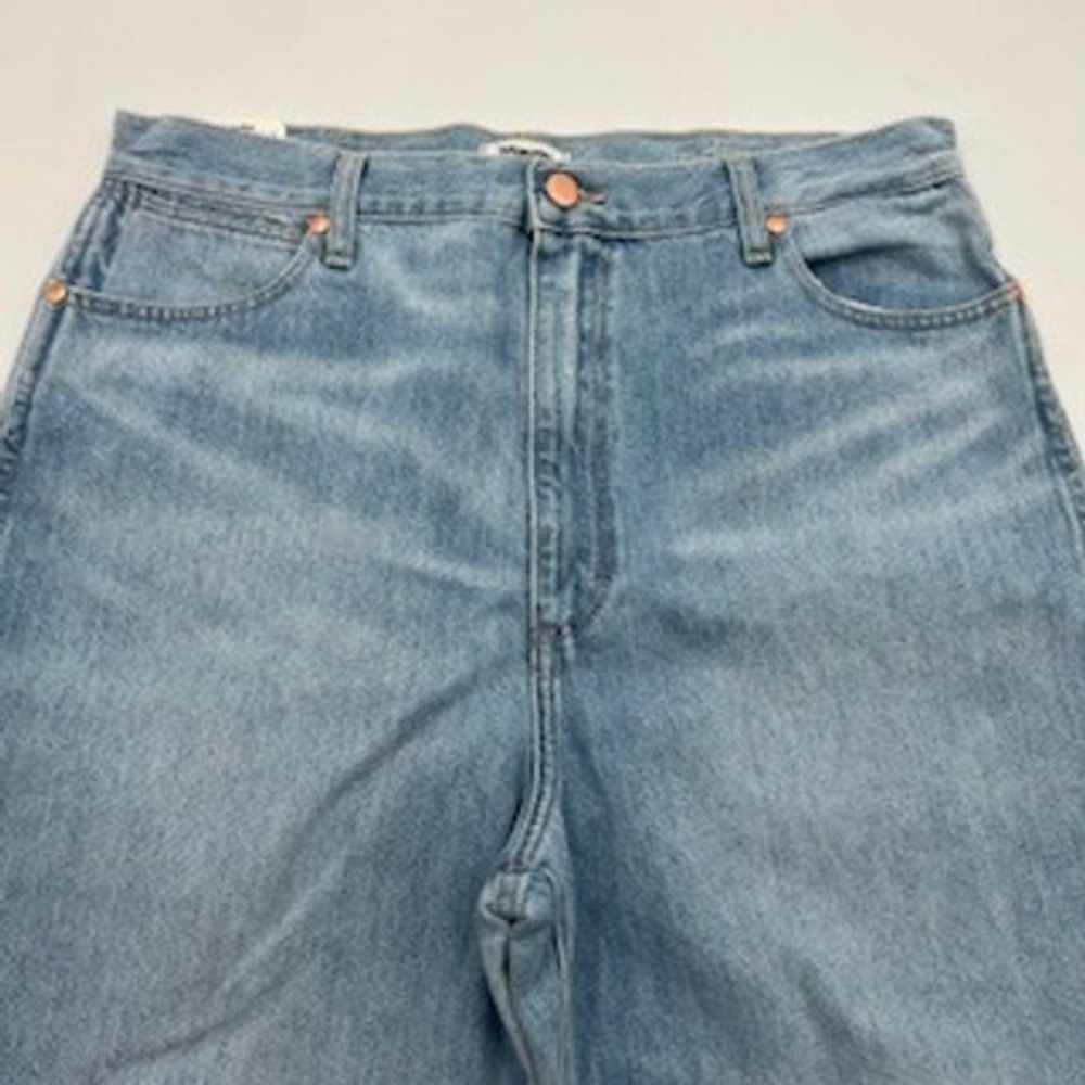 Wrangler Lovestruck High Rise Flare Jeans Light Wash Raw Hem 32/32 WROCK 672 - Picture 8 of 16